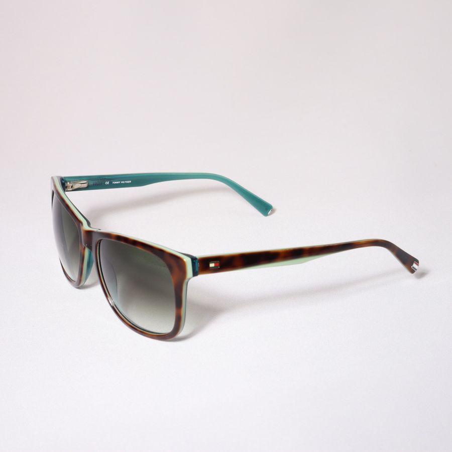 Lunettes solaires écaille classiques